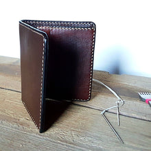 Bi-Fold Cash and Credit Card Wallet - Kangaroo Leather