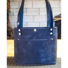 Beautiful Pull up Leather Tote